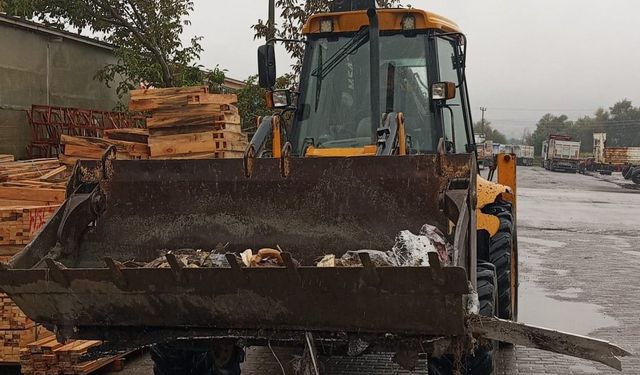 Bigadiç Belediyesi’nden Sanayi Sitesinde Temizlik Seferberliği