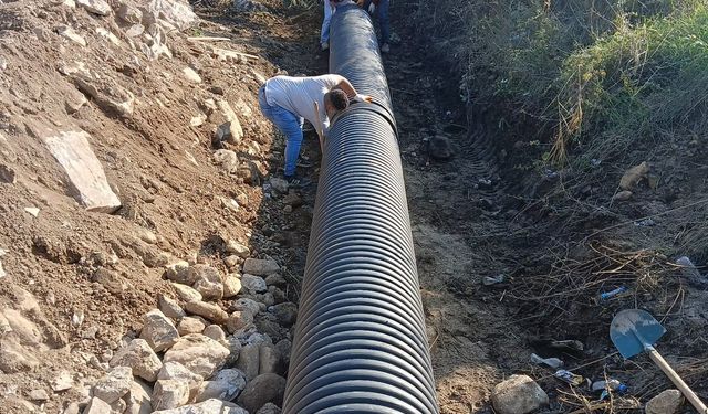 Edremit Belediyesi’nden Güre Mahallesi’nde Yağmursuyu Drenaj Hattı Çalışması