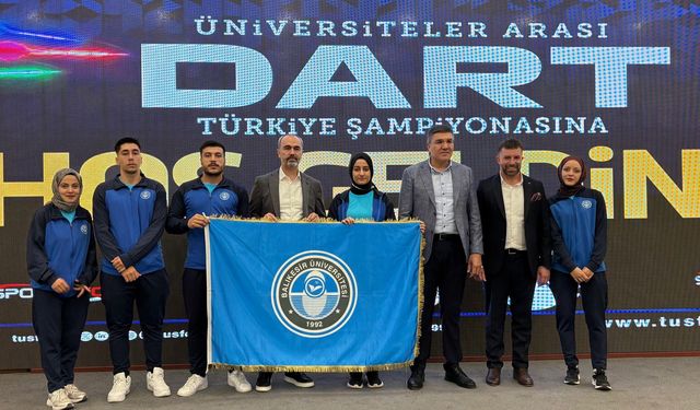 Balıkesir Üniversitesi Dart Takımı Türkiye İkincisi Oldu