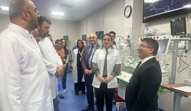 Rektör Prof. Dr. Yücel Oğurlu, Balıkesir Üniversitesi Hastanesi’ni Ziyaret Etti