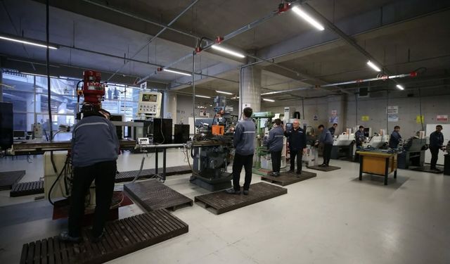 MEB’den Genç Girişimcilere Mesleki Eğitimle İş Kurma Fırsatı