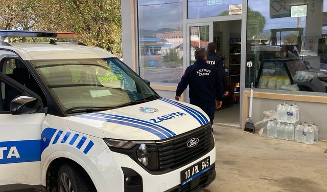 Kepsut’ta Gün Boyu Yoğun Hizmet Mesaisi