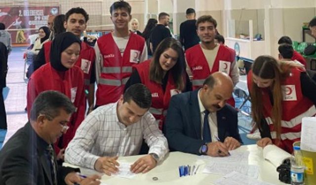 BAÜN İvrindi Sağlık Hizmetleri MYO’dan Kan Bağışı Duyarlılığı