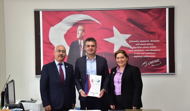 Balıkesir Üniversitesi ile Özel Açı Fen ve Anadolu Lisesi Arasında Eğitim Odaklı İş Birliği Protokolü İmzalandı