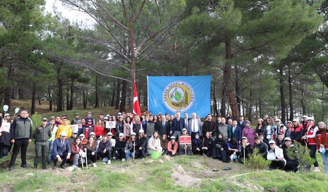 Edremit’te Milli Ağaçlandırma Günü Fidan Dikim Etkinliği Gerçekleşti