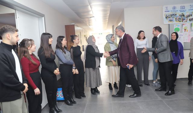 Kepsut Belediye Başkanı Cankul’dan 24 Kasım Öğretmenler Günü Ziyareti