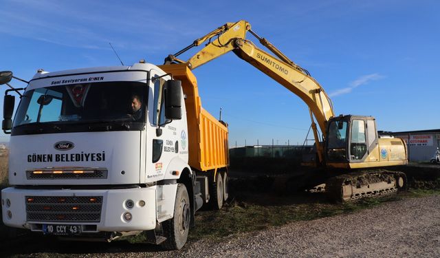 Gönen’de İlçe Genelinde Çalışmalar Sürdürülüyor