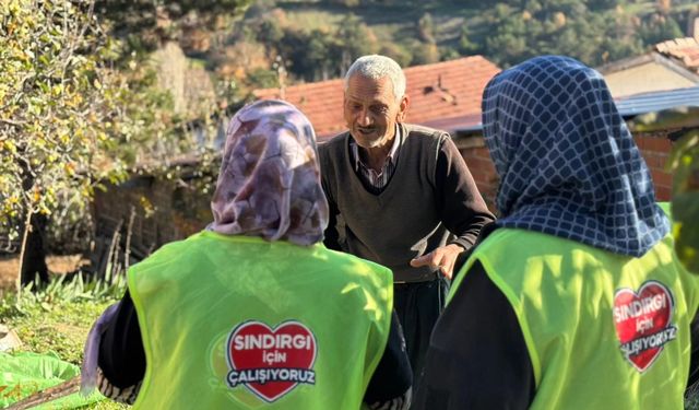 Sındırgı Belediyesi Deprem Sonrası Destek Çalışmalarını Aralıksız Sürdürüyor