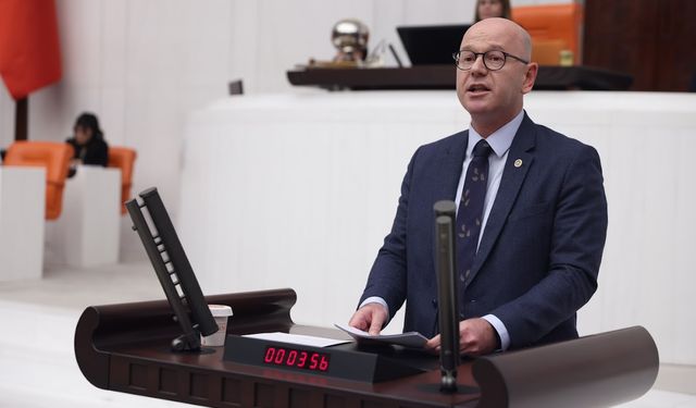 CHP’li Serkan Sarı: “Bu vergi sarayın masrafına gidecek, esnaf kapısına kilit vuracak!”