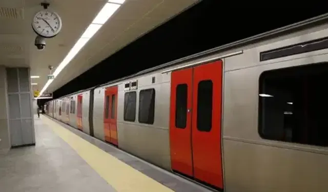 ANKARAY’da Arıza! Ankara’da İş Çıkışı Saatinde Toplu Taşıma Aksadı!