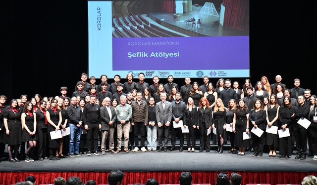 Balıkesir'de 10. Korolar Maratonu'na muhteşem final