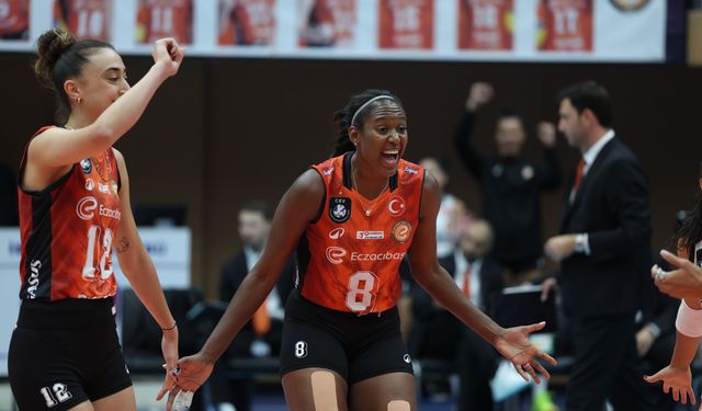 Eczacıbaşı – Aras Kargo Maçı Bu Akşam! Saat ve Yayın Bilgileri Açıklandı