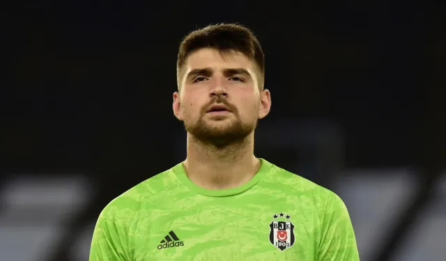 Beşiktaş'ta Yol Ayrımı! Ersin Destanoğlu Bavullarını Topladı: Arda Turan Devreye Girdi!