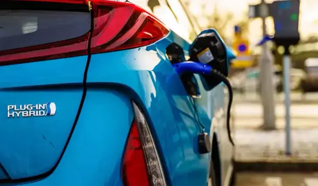 Hibrit Araç Sahiplerinin ÖTV İadesi Talebi Danıştay’dan Döndü