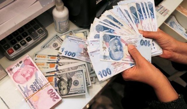 2027'de Kamu Personeline Ayrılan Bütçe Belli Oldu! 6,3 Trilyon TL'lik Ödenekte Aslan Payı Kime?