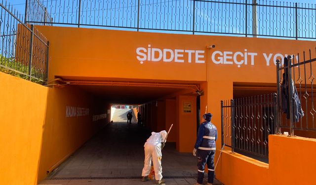 Balıkesir AVLU’daki Yaya Alt Geçidinde ‘Kadına Şiddete Hayır’ Temalı Yenileme Çalışmaları Sürüyor