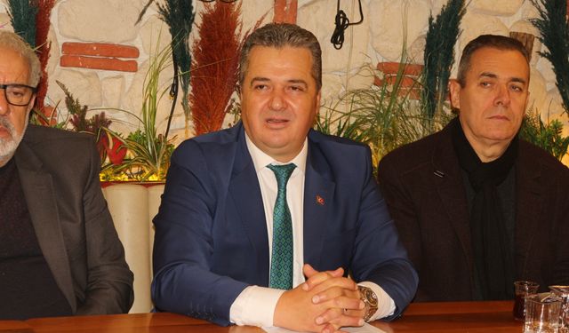 Hasan Yıldız hem adaylığını açıkladı, hem de belediyelere seslendi: Esnafla rekabet etmeyin!