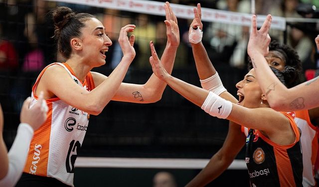 Eczacıbaşı Dynavit Galatasaray'a Set Vermedi! 3-0'lık Net Galibiyet!