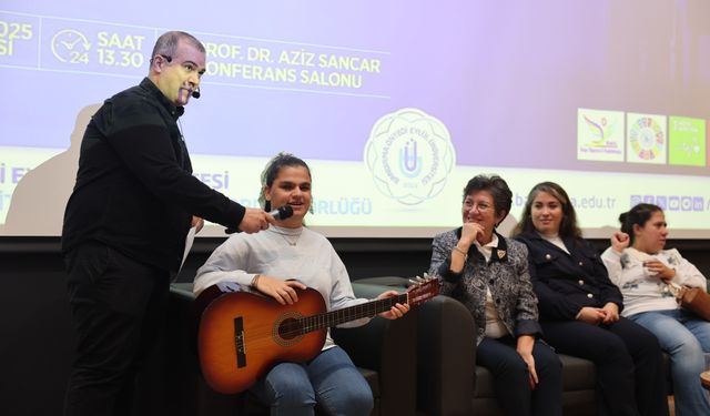 “Ancak Birlikte Başarabiliriz” Paneli, Bandırma Onyedi Eylül Üniversitesinde Yoğun İlgiyle Gerçekleştirildi