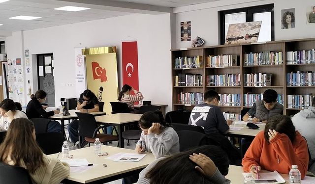 Marmara Adalar Belediyesi, LGS ve YKS Kurslarında Aylık Deneme Sınavlarını Sürdürüyor