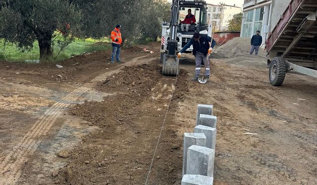 Kadıköy Mahallesi’nde Yol Düzenleme Çalışmaları Başladı