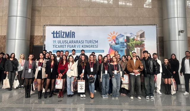 BAÜN Ayvalık MYO Öğrencileri, TTI İzmir Uluslararası Turizm ve Ticaret Fuarında Sektörle Buluştu