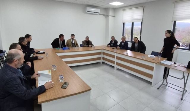 Manyas’ta Bağımlılıkla Mücadele Kurulu Toplantısı Gerçekleştirildi