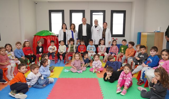 Yuvamız Ayvalık Çocuk Etkinlik Merkezi 1. Yılını Kutladı