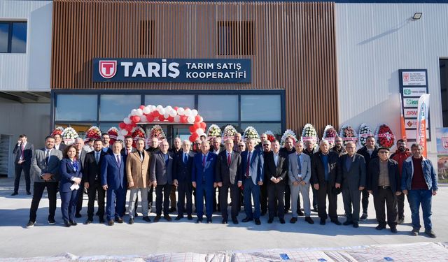TARİŞ Burhaniye Şubesi Tarım Satış Kooperatifi Törenle Açıldı