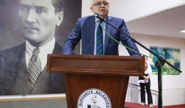 Burhaniye'de 2025 Dolu Dolu Geçti! Başkan Ali Kemal Deveciler'den 2026 Mesajı: