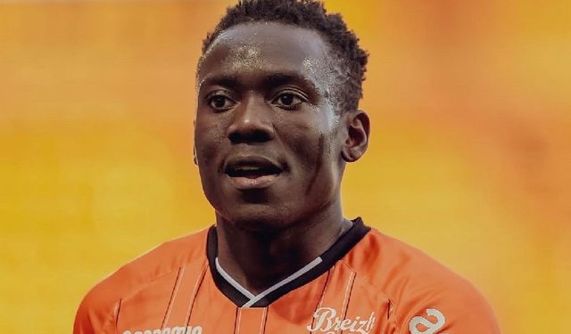 Süper Lig Devleri Arthur Avom İçin Kapışıyor: Beşiktaş, Fenerbahçe ve Galatasaray Transfer Yarışında!