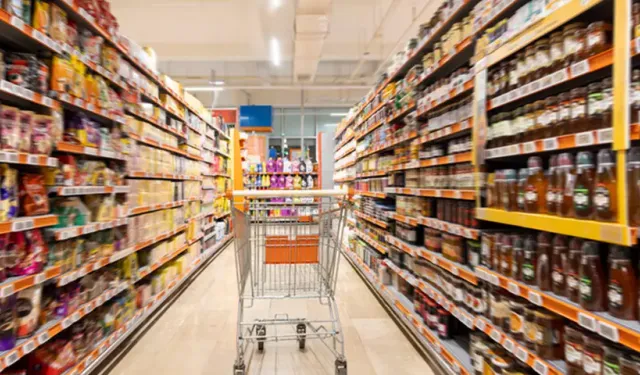 BUGÜN MARKETLER AÇIK MI? 20 Mart Bayramın 1. Günü BİM, A101, ŞOK Çalışma Saatleri: Hangi Market Saat Kaçta Açılıyor?