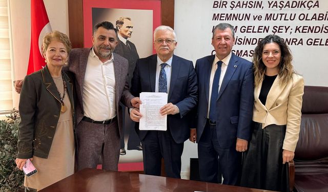 Burhaniye'de Huzurevi projesi için imzalar atıldı