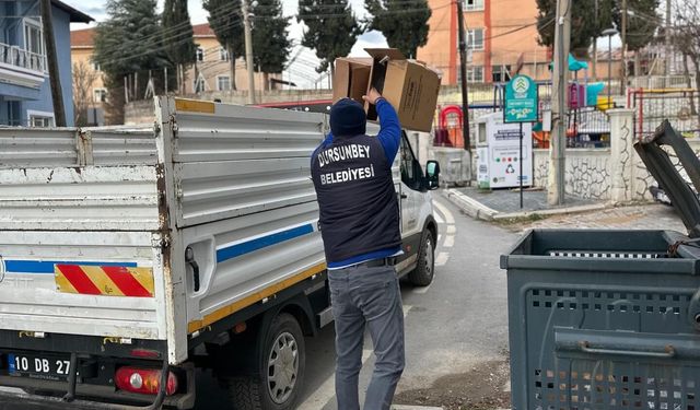 Dursunbey’de Çevre Temizlik Çalışmaları Aralıksız Sürdürülüyor