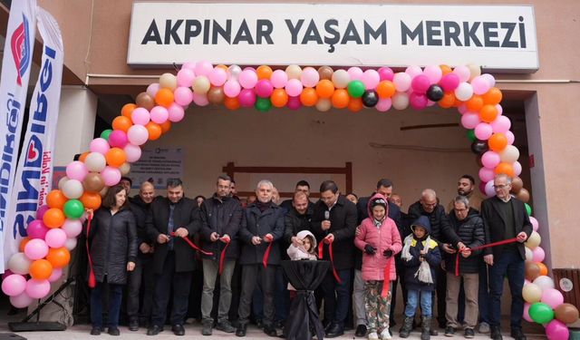 Depremzede Esnafa Yeni Başlangıç: Sındırgı’da Geçici İş Hanı Açıldı