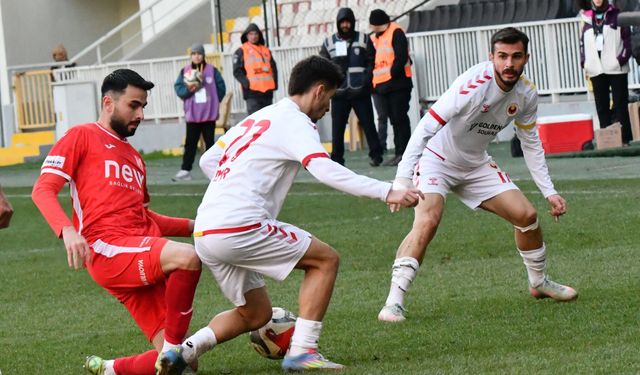 Puanlar Paylaşıldı!  Tire 2021 FK 1-1 Balıkesirspor | Maç Sonucu ve Puan Durumu