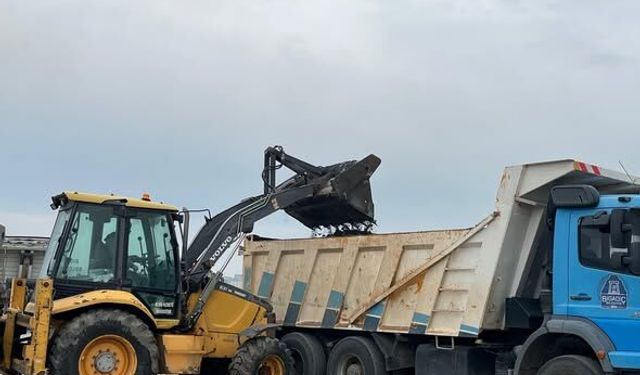 Bigadiç’te Yol Düzenleme ve İyileştirme Çalışmaları Eş Zamanlı Sürdürülüyor