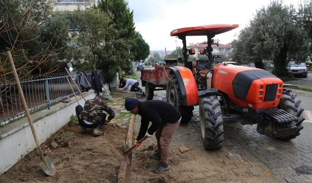 Edremit’te Şahindere Mahallesi’nde Altyapı ve Yol Çalışması