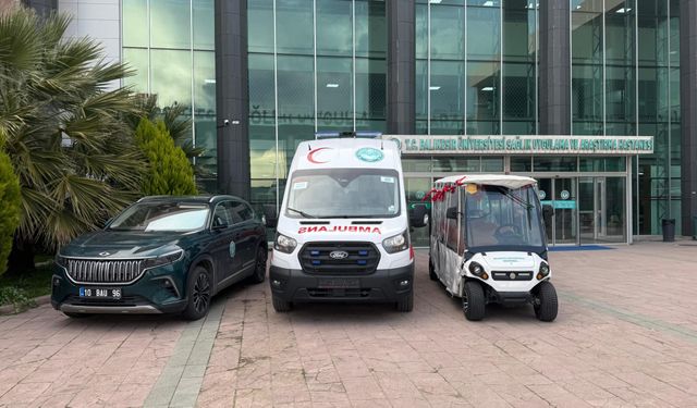 BAÜN Hastanesinde Hasta Hizmetleri Araç Filosu Yeni Ambulansla Güçlendi