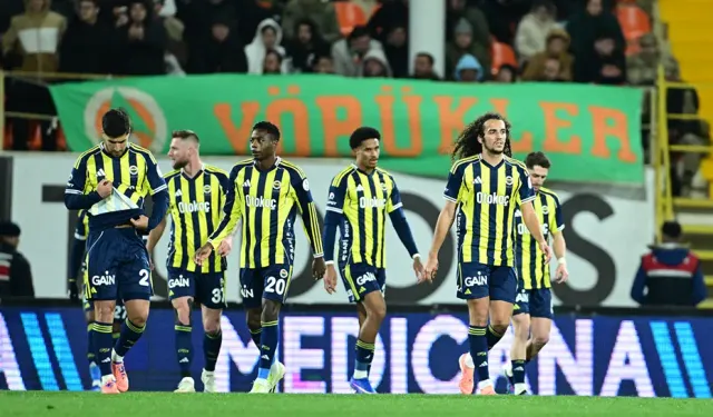 Alanya’da Talisca Fırtınası! Fenerbahçe İki Kez Geriye Düştüğü Maçı 3 Golle Çevirdi!