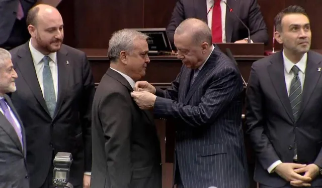 TBMM'de Aritmetik Değişti! 3 Milletvekili AK Parti'ye Geçti