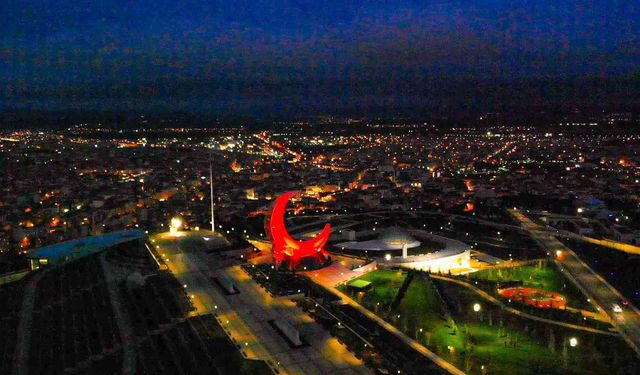 Bir şehir nasıl büyür? Betonla mı, kültürle mi?