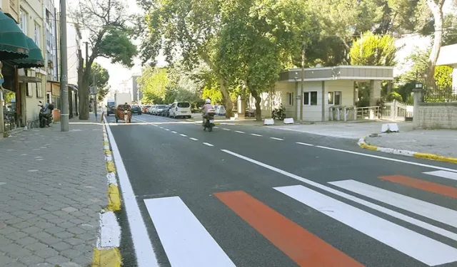 Caddeye hayır, anma ve yemeğe evet!