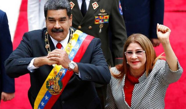 Son Dakika: Trump Az Önce Paylaştı! Maduro ve Eşi Yakalandı, Venezuela Karıştı!