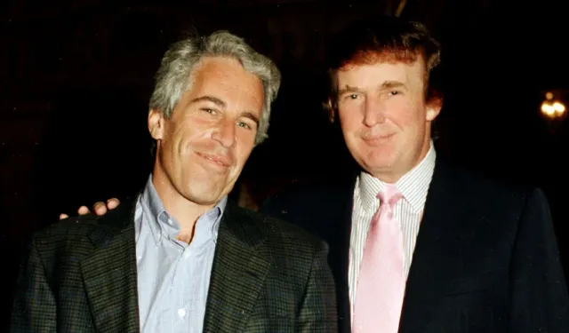 Trump’tan Epstein Dosyaları Hakkında İlk Yorum! "Bu Belgeler Sadece Beni Aklamakla Kalmıyor..."