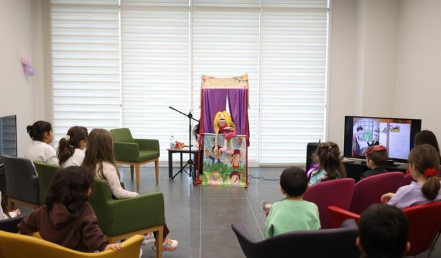 BANÜ’de Karne Hediyesi Etkinliği: Çocuklar Oyun ve Atölyelerle Doyasıya Eğlendi