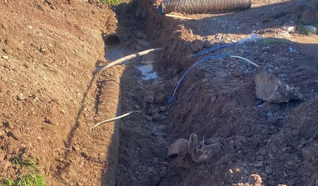 Bigadiç’te Taşkın Önlemi: Durasılar Mahallesi’nde Kanal ve Menfez Temizliği Başladı