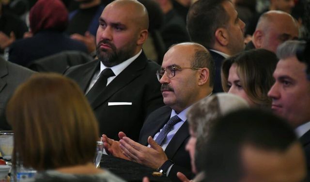 Şampiyonun Sofrası Birleştirdi: Balıkesir’de Anlamlı İftar Gecesi