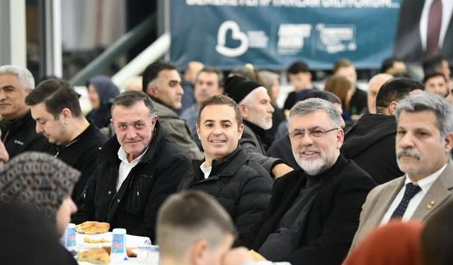 Kepsut’ta İftar Programına Yoğun Katılım
