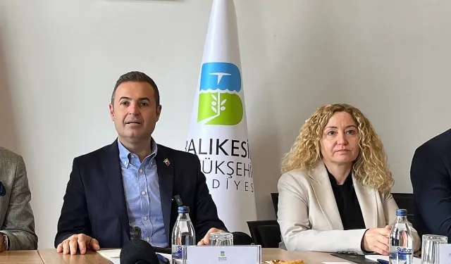 Büyükşehir Belediyesi'nde ayrılık zamanı... Reyhan Hanım gidiyor mu?